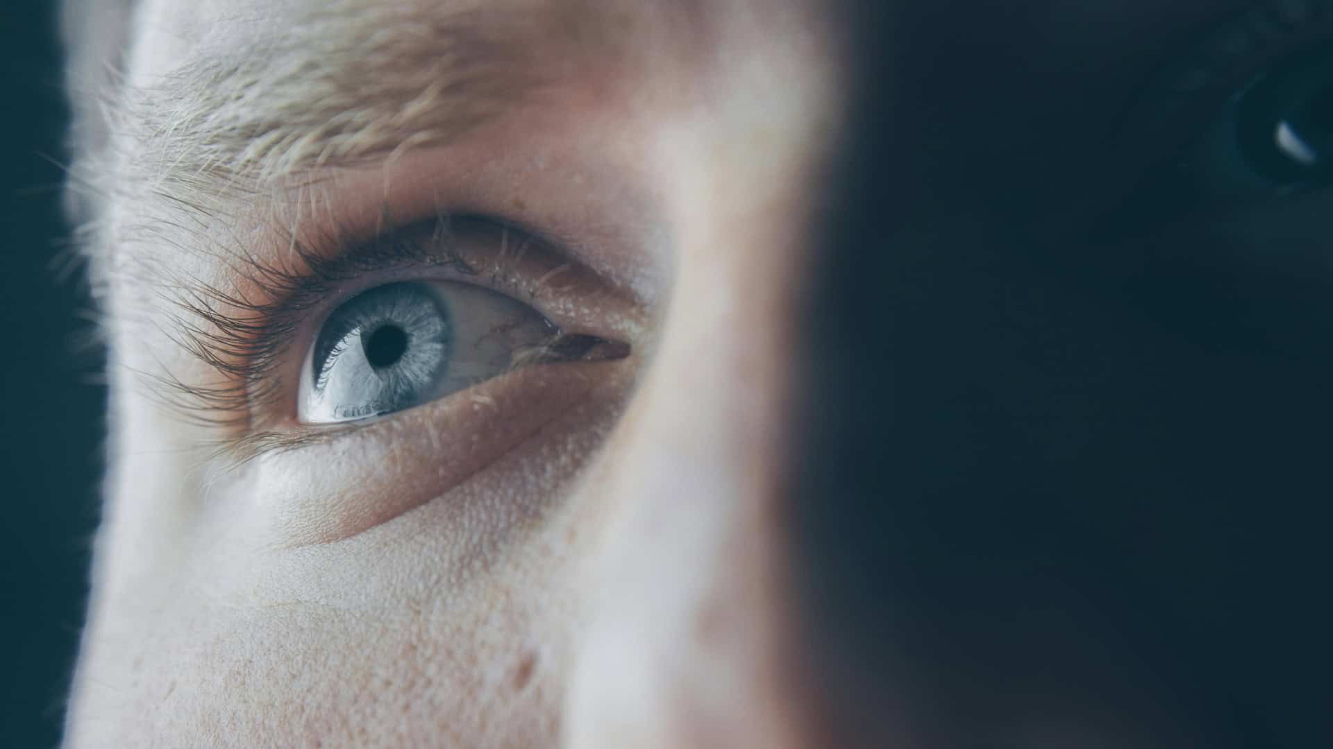 Ottici Brescia rivelano: i 5 errori fatali nella scelta degli occhiali (evitali così!) 1 Gli ottici Brescia ti consigliano di non trascurare la morfologia del proprio viso