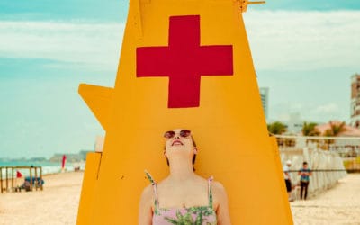 Viaggiare in sicurezza: come scegliere gli occhiali da sole per il mare che proteggono davvero i tuoi occhi